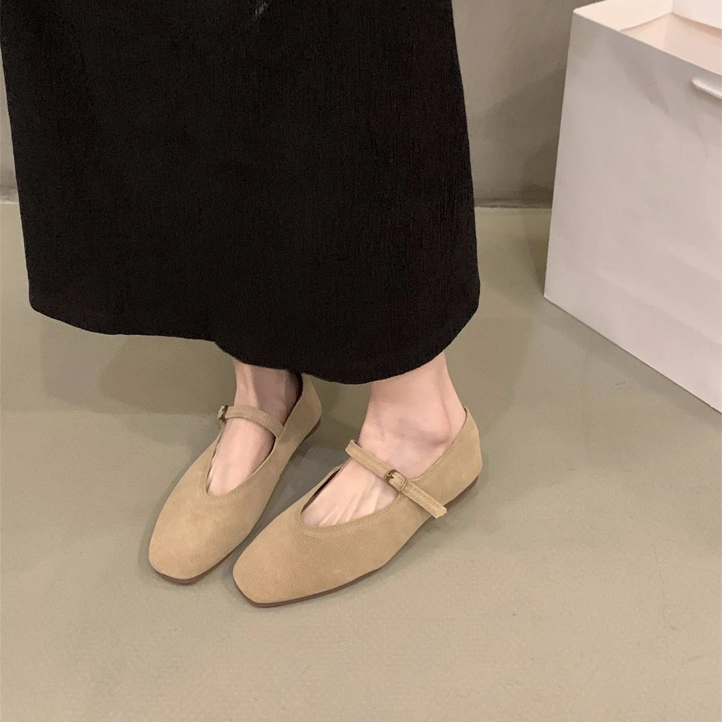 🍂 Vintage Suede Mary Jane Flats – Classic & Comfortable Women's Shoes