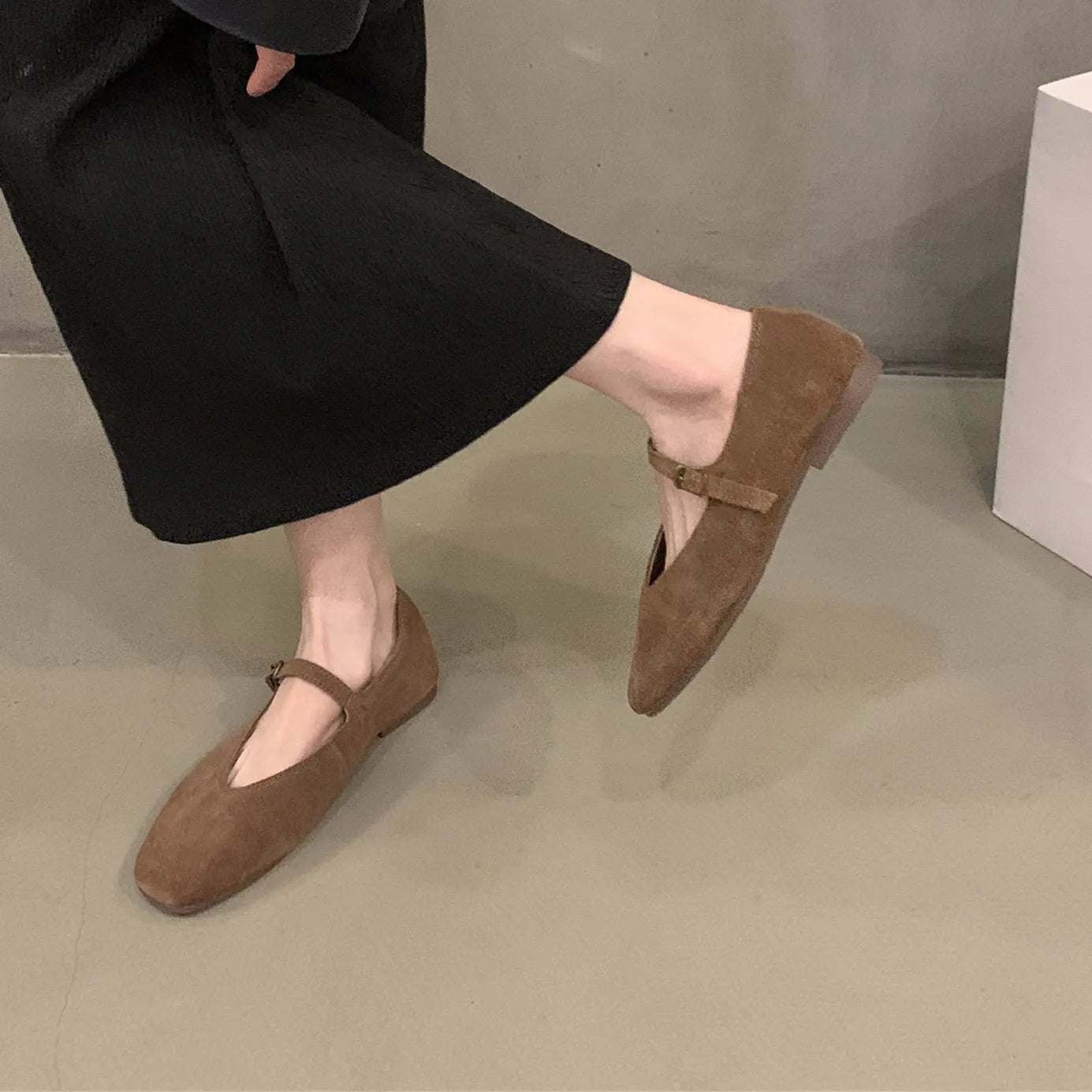 🍂 Vintage Suede Mary Jane Flats – Classic & Comfortable Women's Shoes